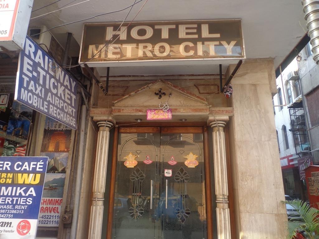 Metro City デリー エクステリア 写真
